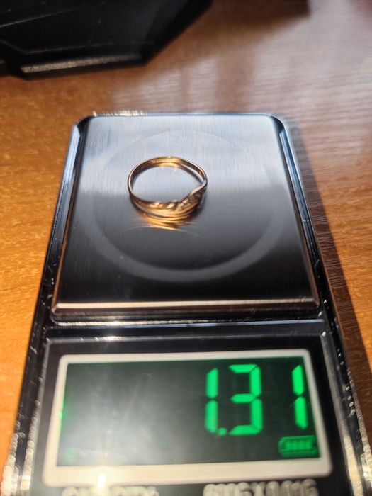 Продам золотые кольца 375/583/585