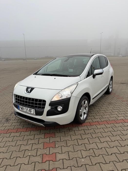 Peugeot 3008 1.6 Ehdi biała perla bogata wersja