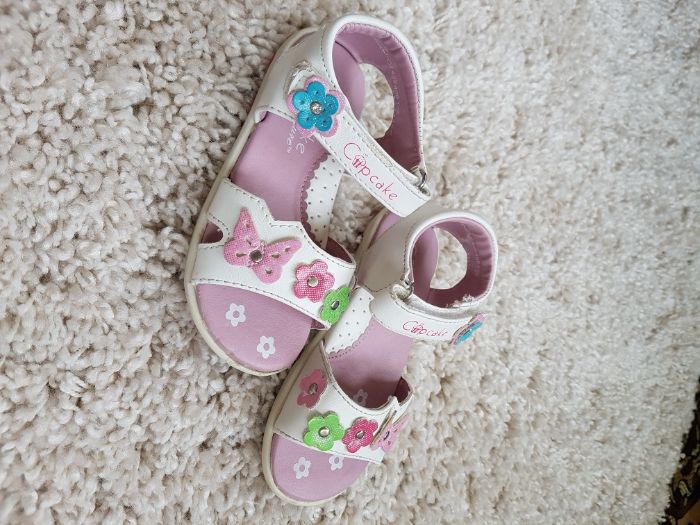 Сандалина девочку 24 р-р, по стельке 15,5см.Шлёпанцы, мыльницы.