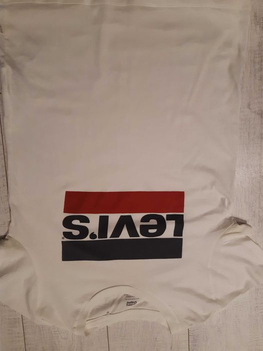 Oryginalny t-shirt firmy Levi's