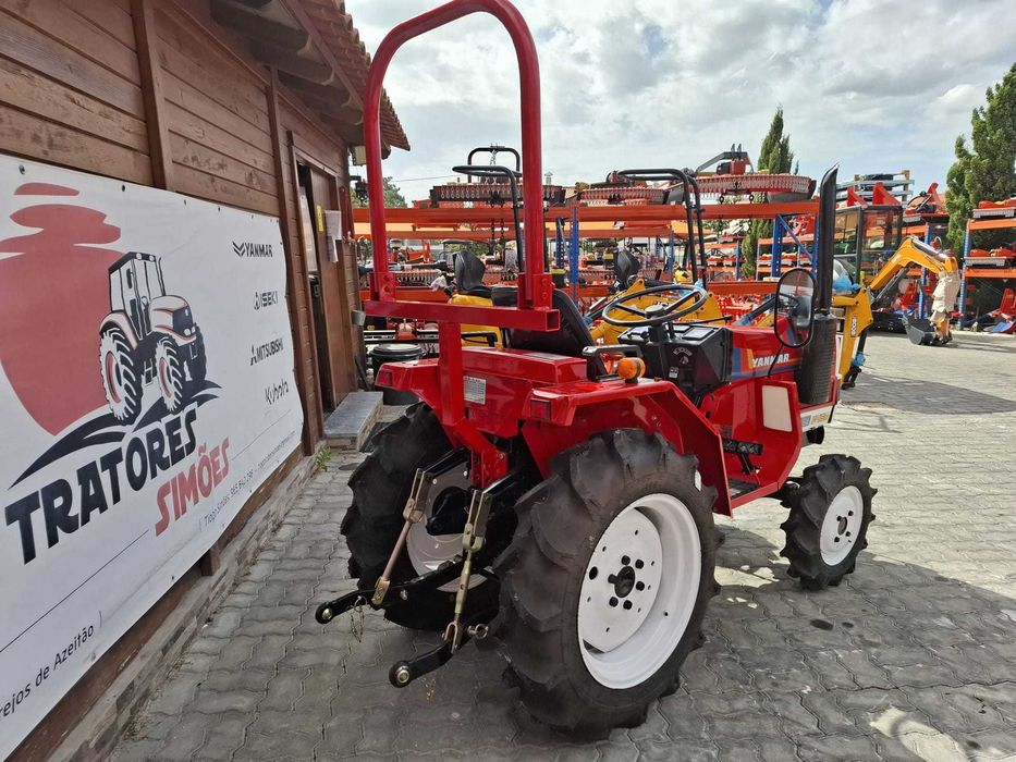 Trator Yanmar F16D 4x4 | Aro de proteção | Pneus Novos| Compacto