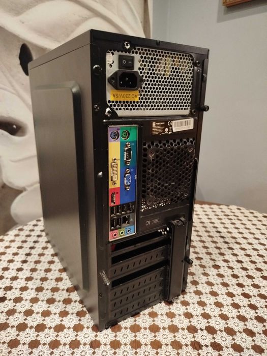 Komputer PC Core I5 / 8 GB RAM / dysk 500 GB