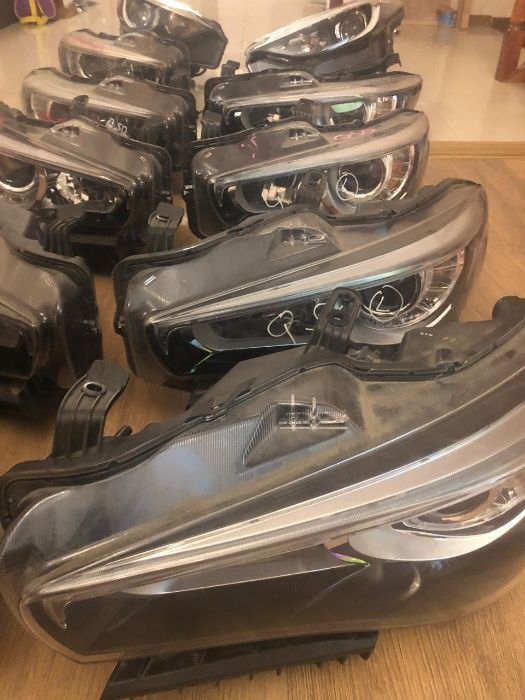 INFINITI Q50 Фары передние