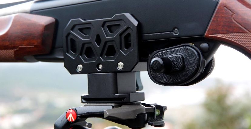 Apoio de tripe/ aperto de arma