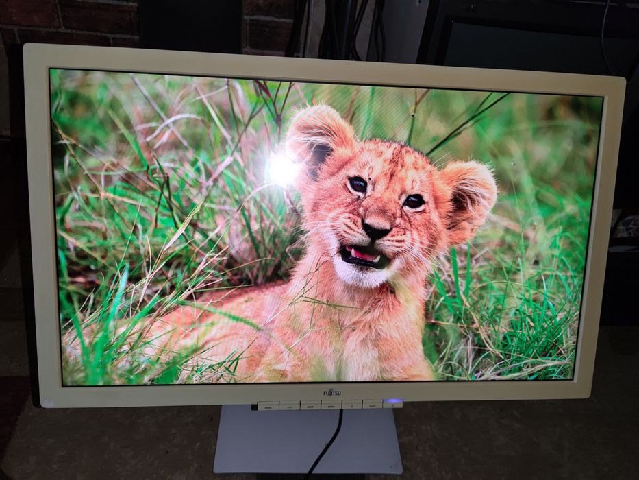 Монитор   Fujitsu P27T-6 IPS 2K (QHD)