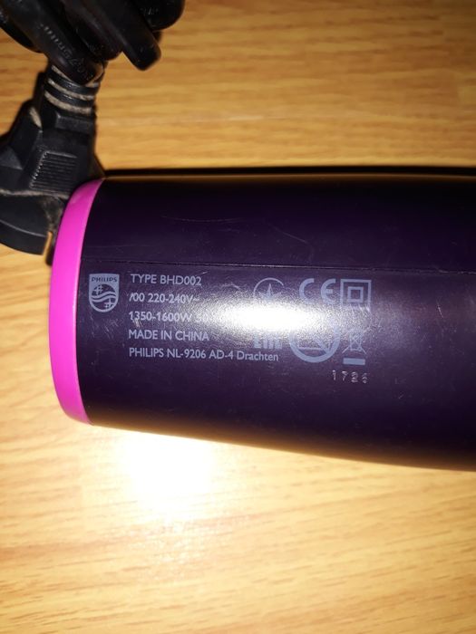 Продам фен для волосся  Phnilips 1600Wt