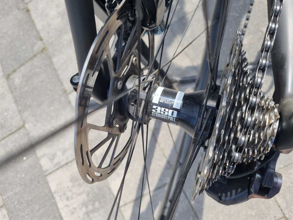 Focus Izalco Max Di2 r. XL
