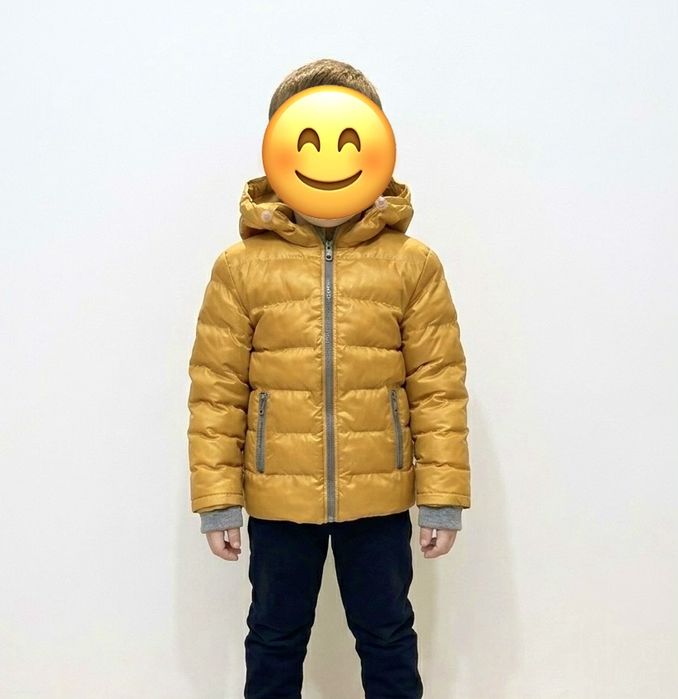 Демісезонна куртка 134 (7-9років) підійде як хлопчику так і дівчинці