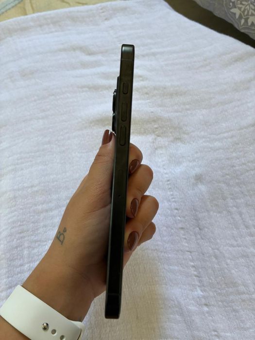 iPhone 16 Pro Max 256GB - 100% bateria - Garantia Apple