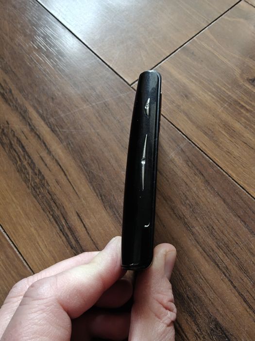 Sony Ericsson Xperia X10 (X10i) w kolorze czarnym.