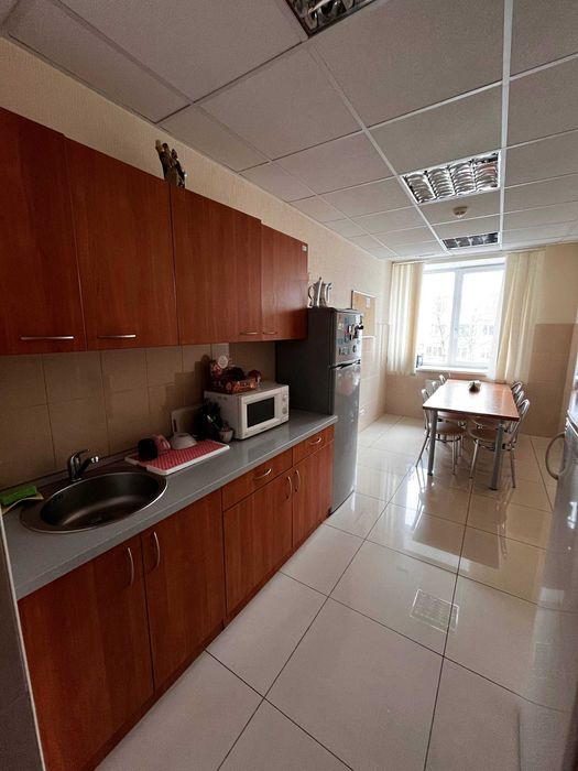 Оренда офісу 300 м² у центрі Житомира | без комісії