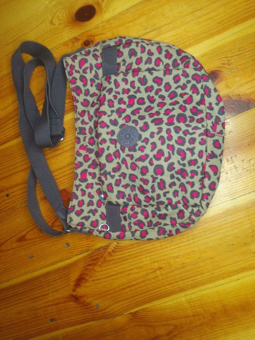 Kipling сумка через плече.