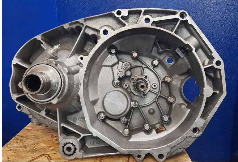 skrzynia biegów VW Transporter T4 2.5 102 km DXZ AFK