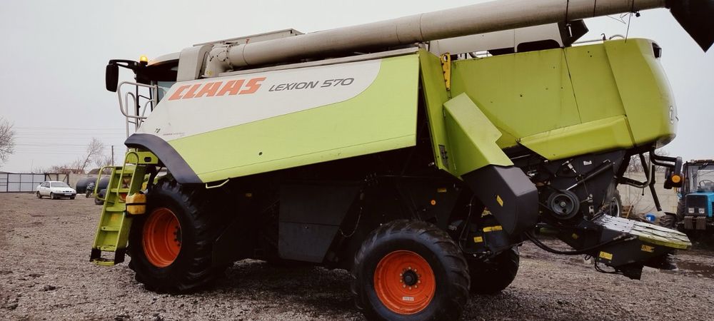 Продам комбайн Лексіон 570