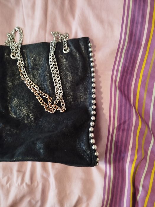 Zara duża torebka na łańcuszku shopper bag czarna A4