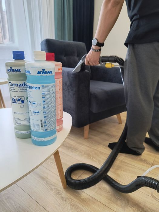 Уборка квартир, домов, магазинов,коттеджей .