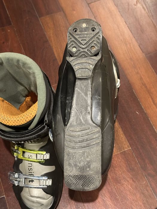 Botas SKI Salomon, Mascara (Oculos) Bollé e Capacete Wedze, tudo por