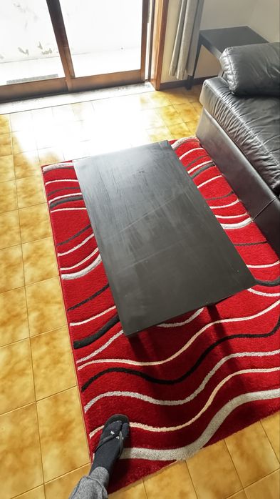 Mesa de centro madeira escura