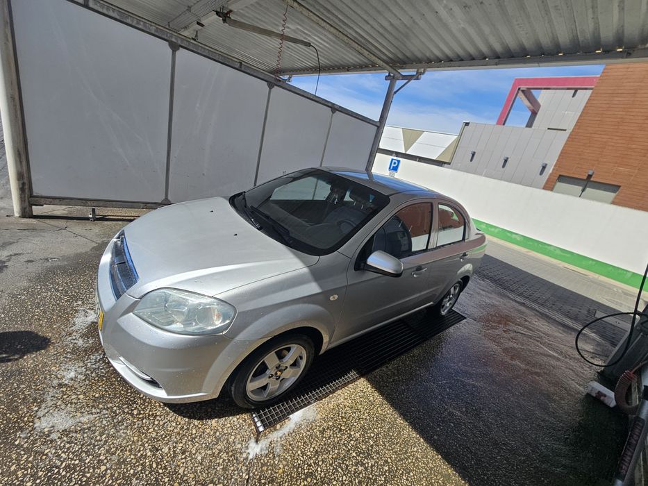 AVEO LS 1.2 em ótimas condições 94800 km