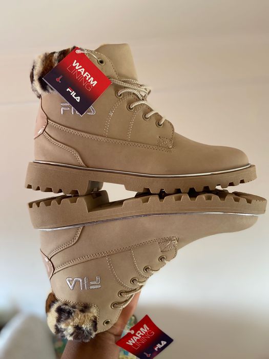 Botas a sair. 15 euros 40