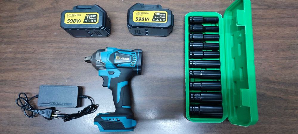 Máquina parafusadora de impacto