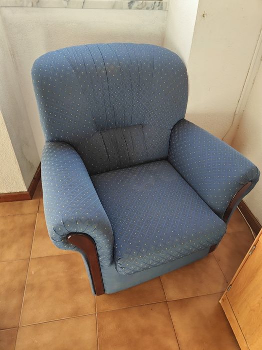 Conjunto Sofa (cama) + 2 cadeirões