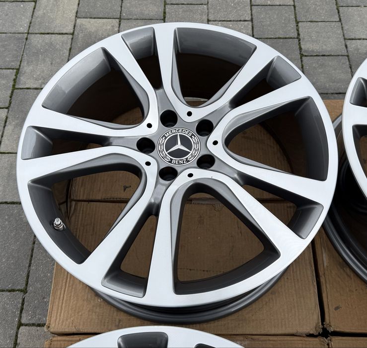 Felgi Mercedes 19" 5x112 8J ET44 8.5 ET48 E-klasa czujniki
