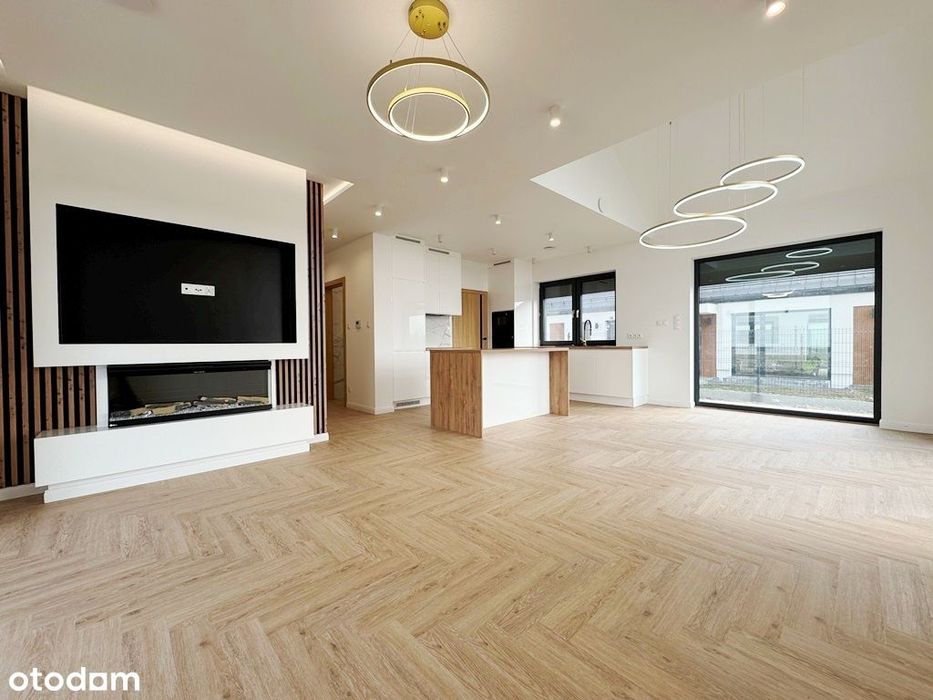 Nowoczesny dom jednorodzinny w pełni wykończony