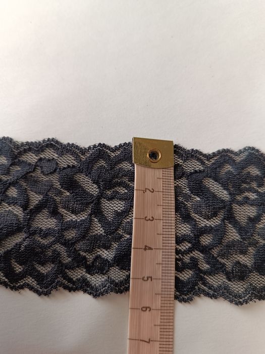 Koronka elastyczna czarna