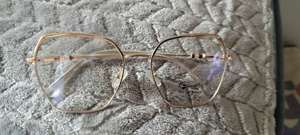Nowe okulary zerówki z filtrem światła niebieskiego