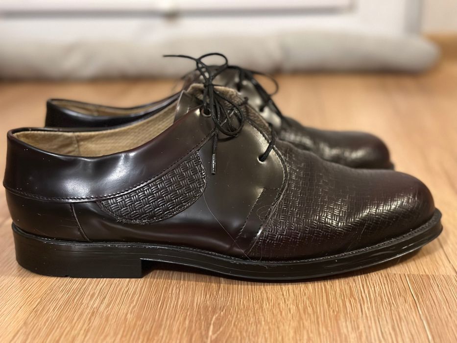 Buty półbuty męskie wiązane Perlak 44