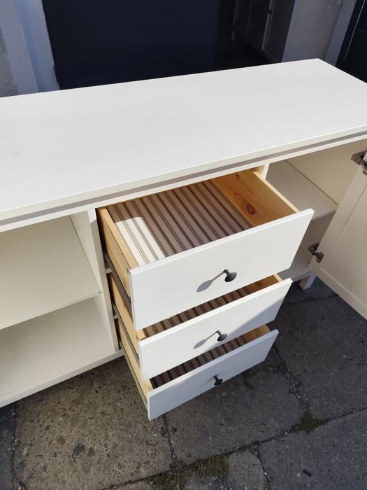 Komoda Hemnes ikea