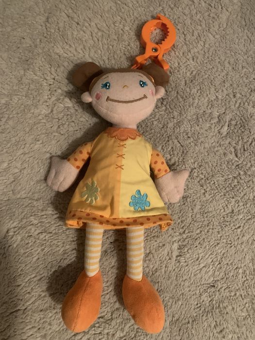 Lalka pozytywka zaczep