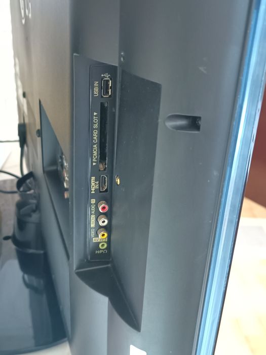TV LG LCD 94cm 37"