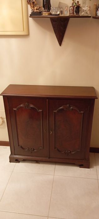 Sapateira em madeira – estreita – ideal para corredor