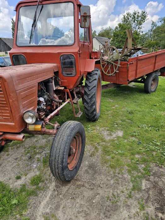 Продам трактор,Продам трактор