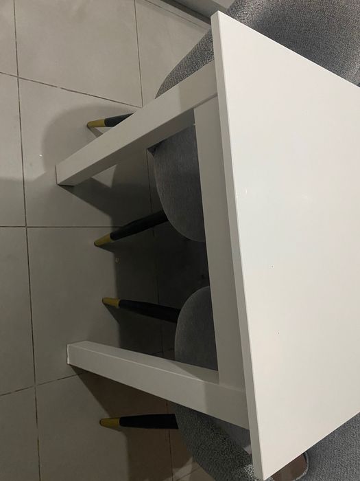 Mesa de jantar extensível