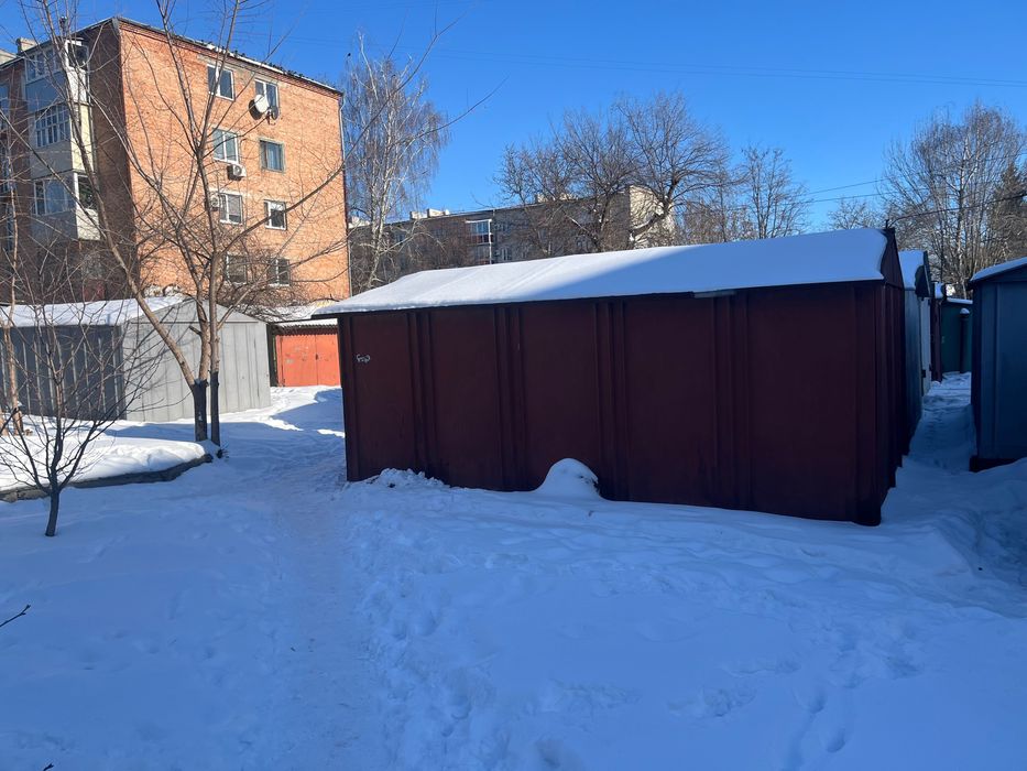 Гараж металевий (ЦЕНТР міста)