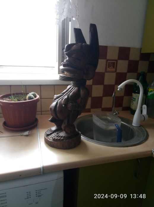 Хранитель семейного очага, древний хранитель дома