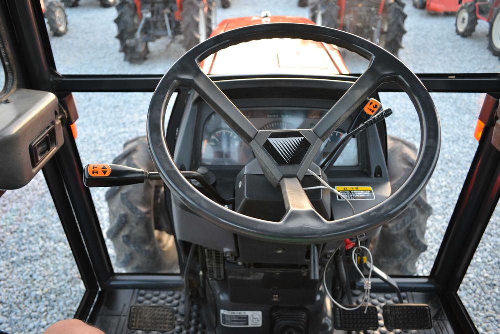 Traktorek japoński mini traktor Iseki Kubota KABINA KLIMATYZACJA