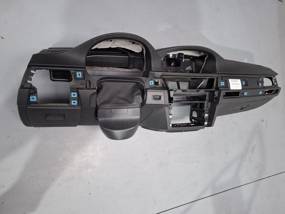 Tablier bmw série 3 e90 e91 e92 e93