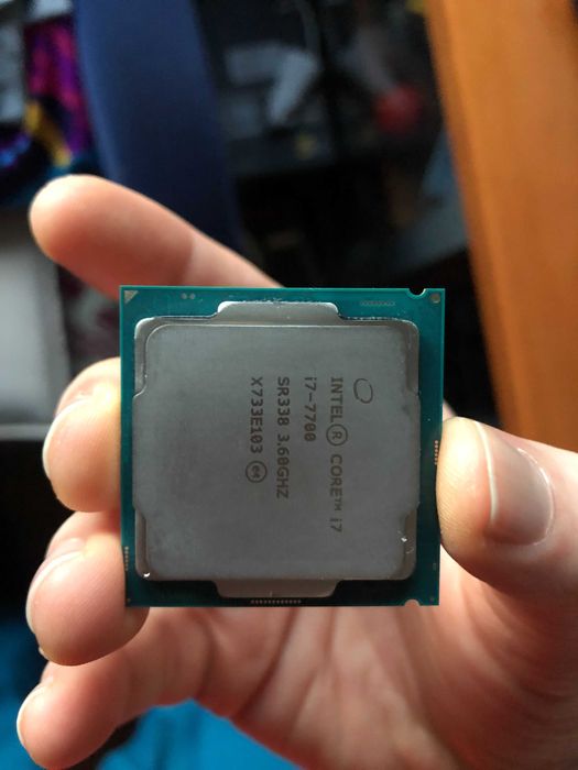 Intel i7 7700 + SSD 500GB + Noctua Cooler + Board MSI