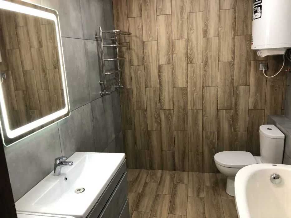 06 Будинок сруб басейн чан баня пляж рибалка на березі Десни Новосілки