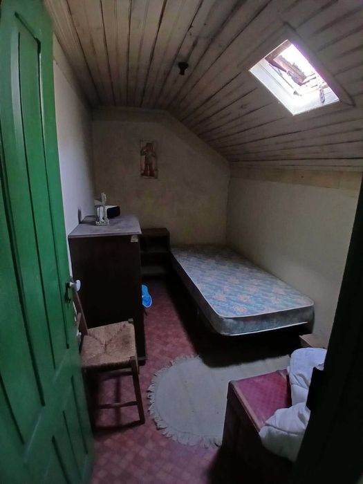 Alugo apartamento mobilado no centro da Guarda.