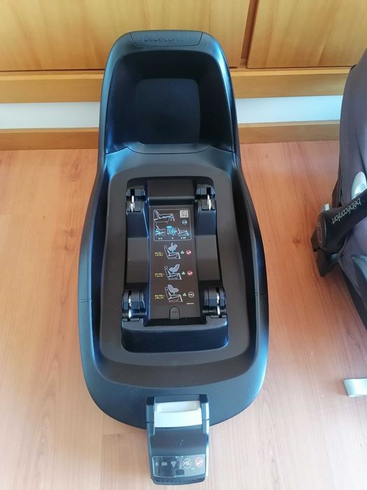 Conjunto BebéConfort Elea - ovo, carrinho, base isofix