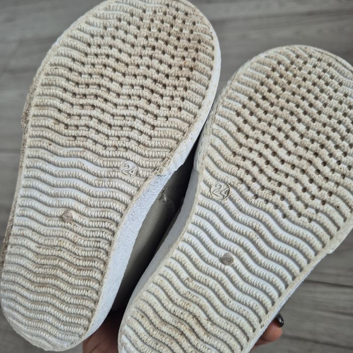 Ocieplane trampki buty na rzepy za kostkę dla chlopca, r 24