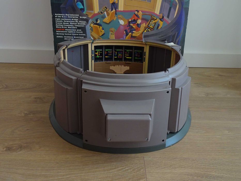 Star Trek The Next Generation Brisge Playset  (Edição de colecionador)