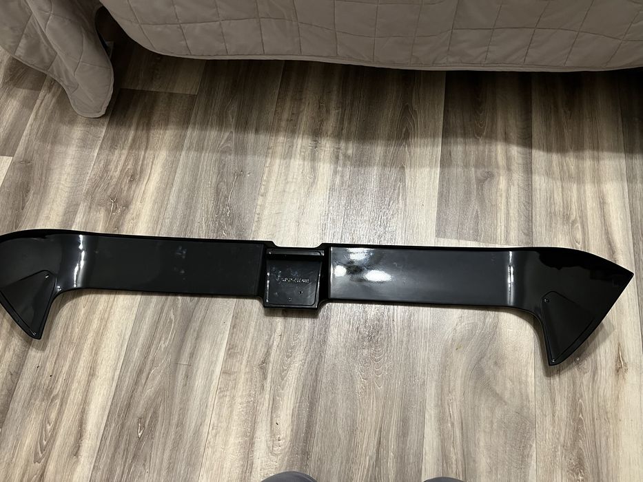 Спойлер на гольф 7 хетчбек