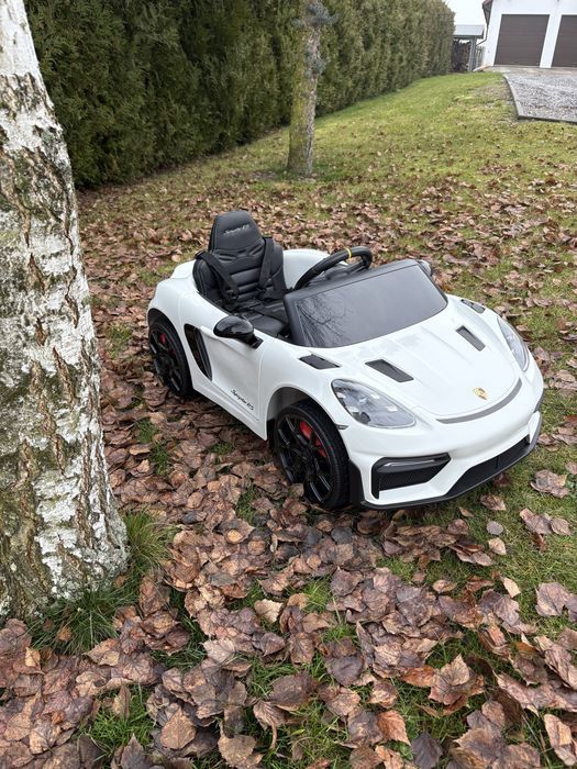 Auto na akumulator Porsche 718