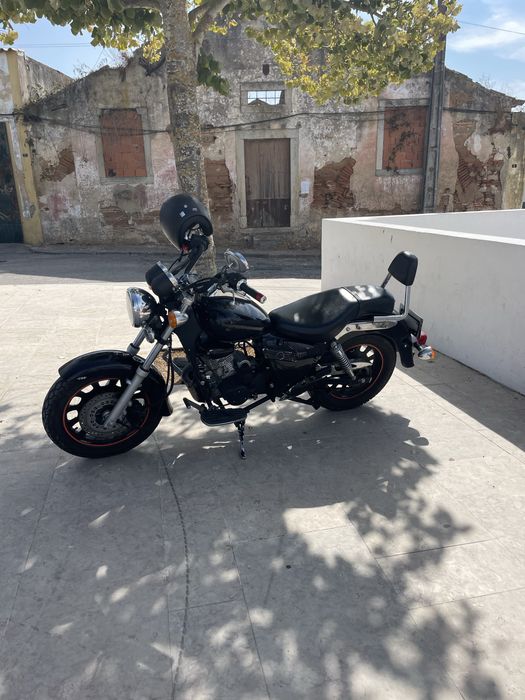 Keeway Superlight 125